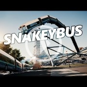 Snakeybus es la Serpiente pero con un autobús a toda velocidad